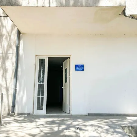 Apartment Miki Qerret Kavaje 925 Golem (Tirana)