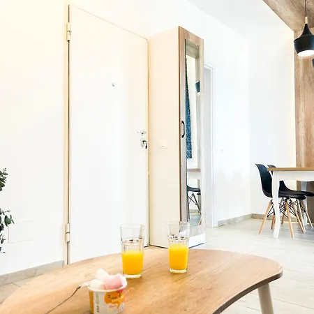 Apartment Miki Qerret Kavaje 925 *