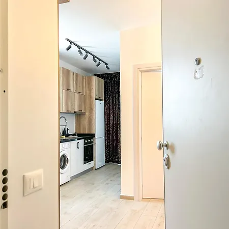 Apartment Miki Qerret Kavaje 925 Golem (Tirana)